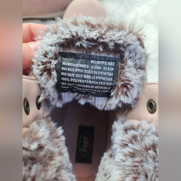 Womens Lugz Size 11. NWOT. Comes with original box. - Picture 5 of 9